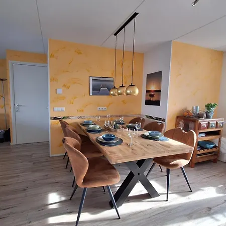 Ferienhaus Wierhooft 21 *